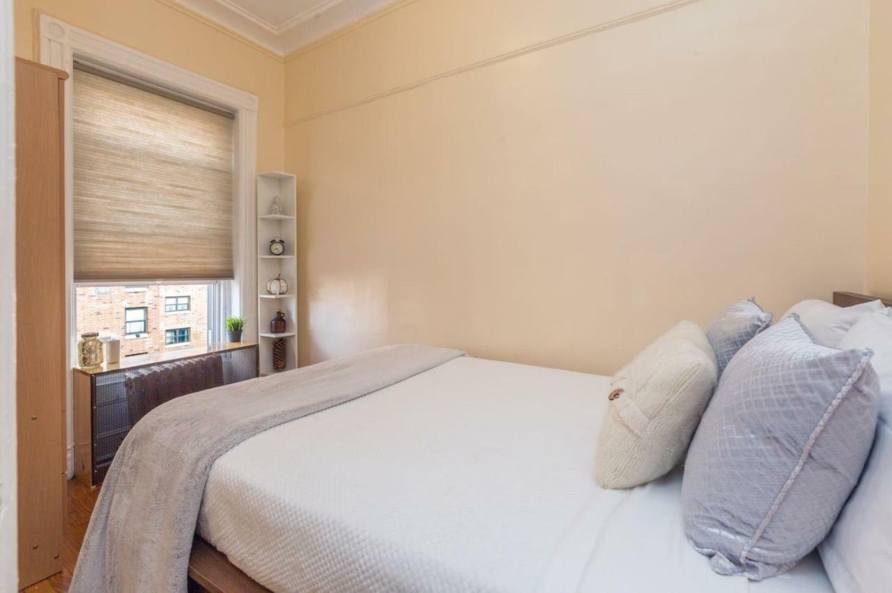 Lavish 3 Bedroom Apt In Williamsburg!! New York Exteriör bild